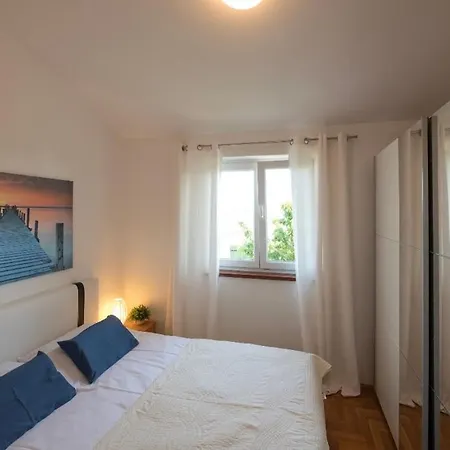 Sisi Apartment Tar-Vabriga